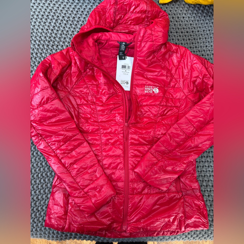 Mountain Hardwear Women's Red Quilted Hooded Insulated Jacket - Picture 3 of 9